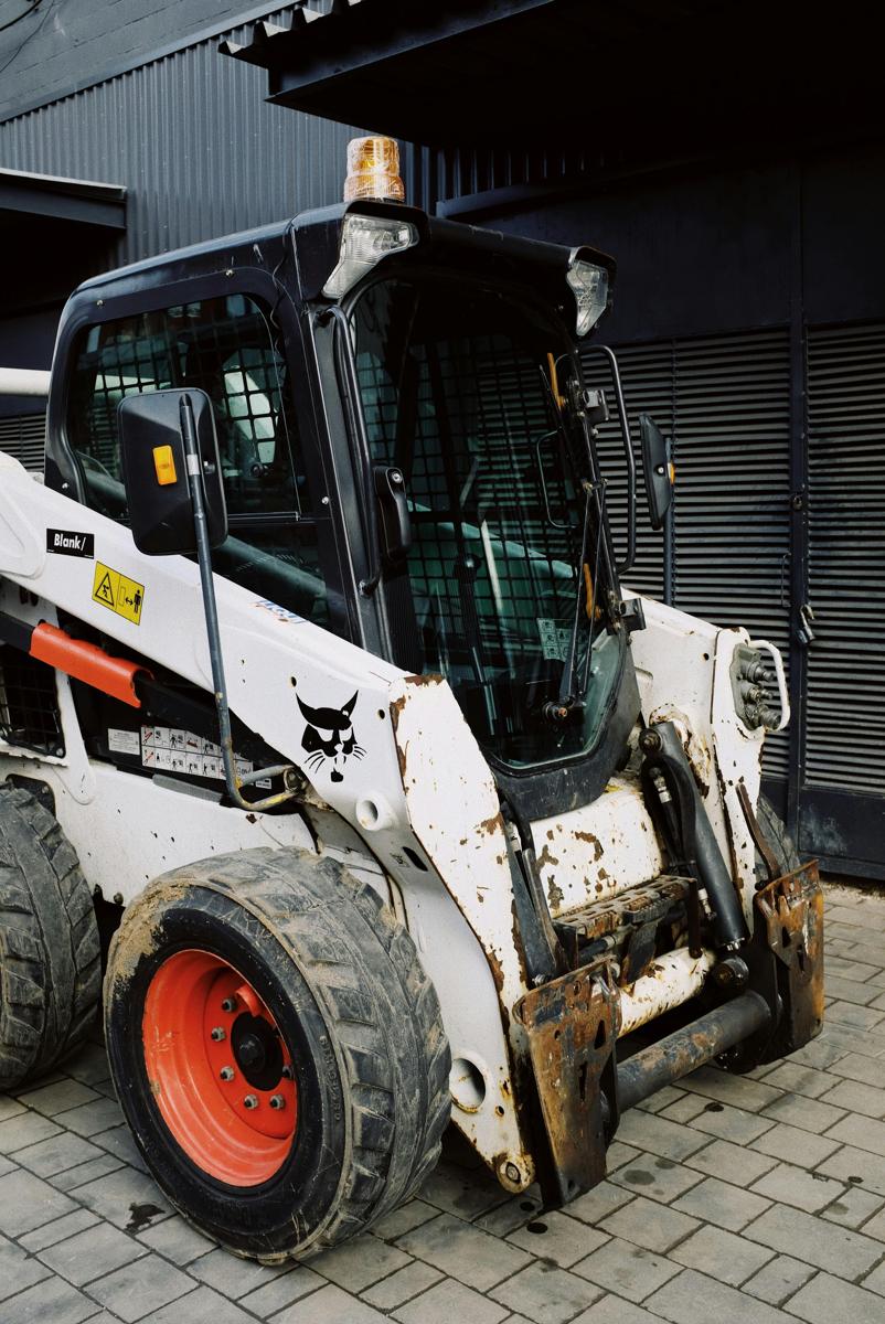 mini-excavator construction-0bcc415815864883a2aba63e61ab5fa7.jpg mini-excavator construction